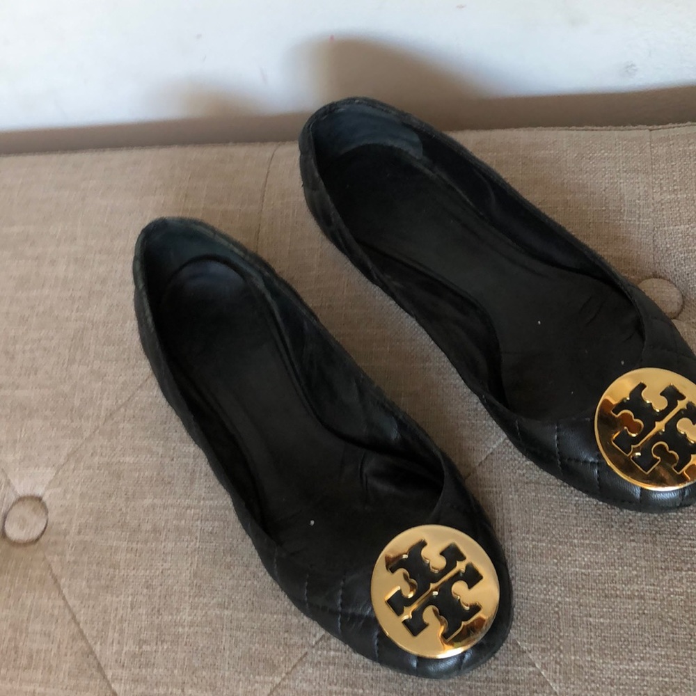 Black Tory Burch quilted flats 6.5